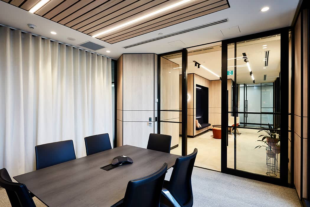 Meeting in the corridor